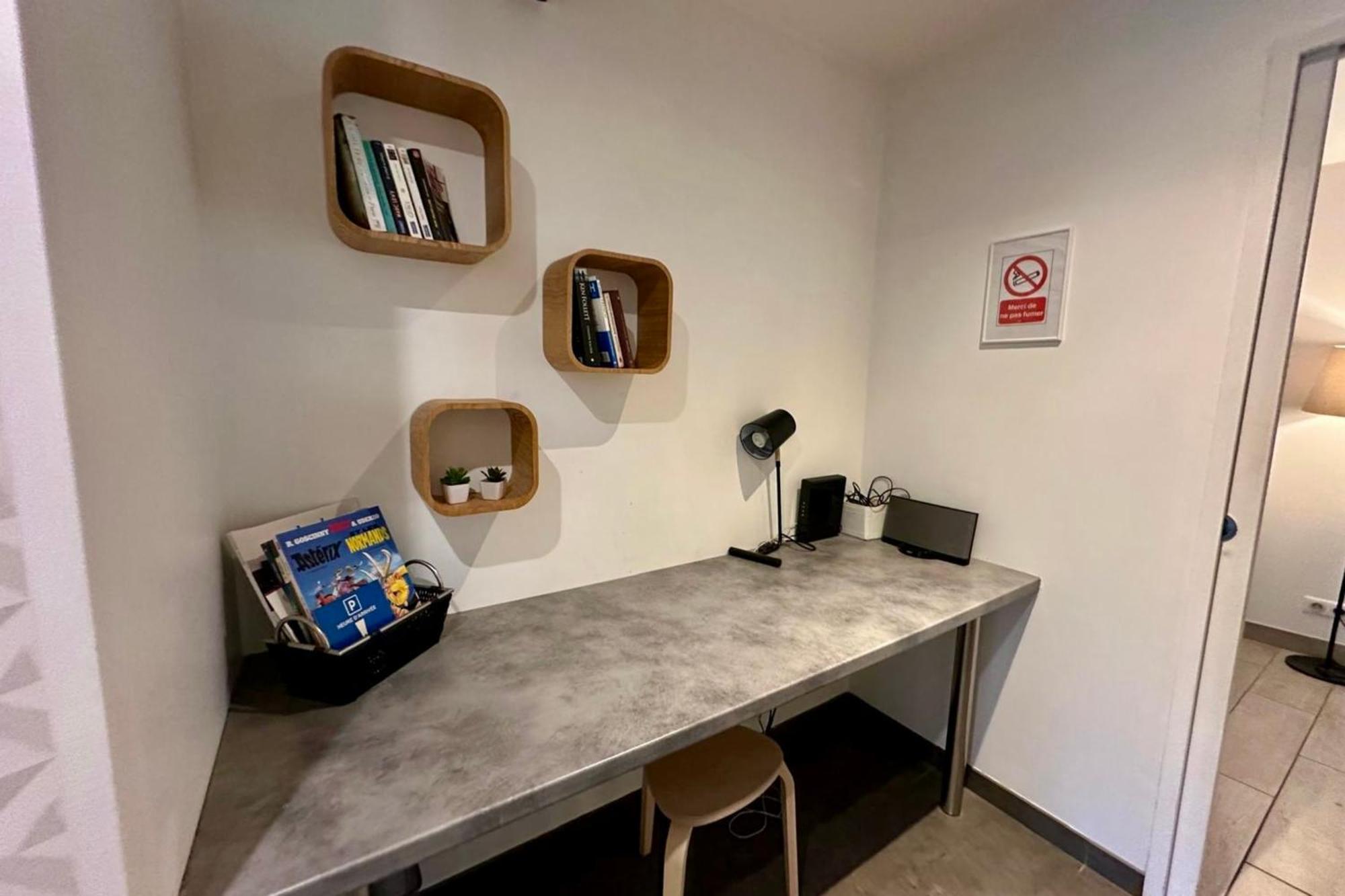 Le Jardinet - With Office In The City Center! Кастельно-ле-Лез Экстерьер фото